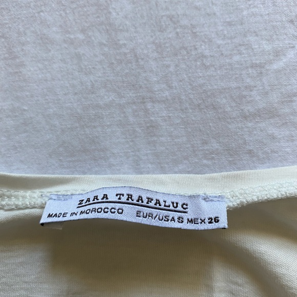 Zara off white bell sleeve shirt - Picture 4 of 4